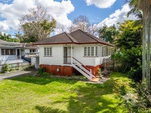 GET YOUR START IN THE MARKET